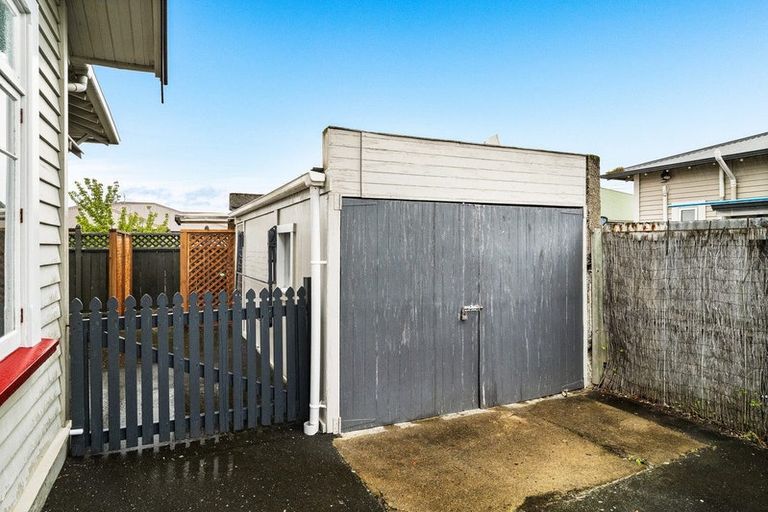 Photo of property in 4 Rugby Street, Saint Kilda, Dunedin, 9012