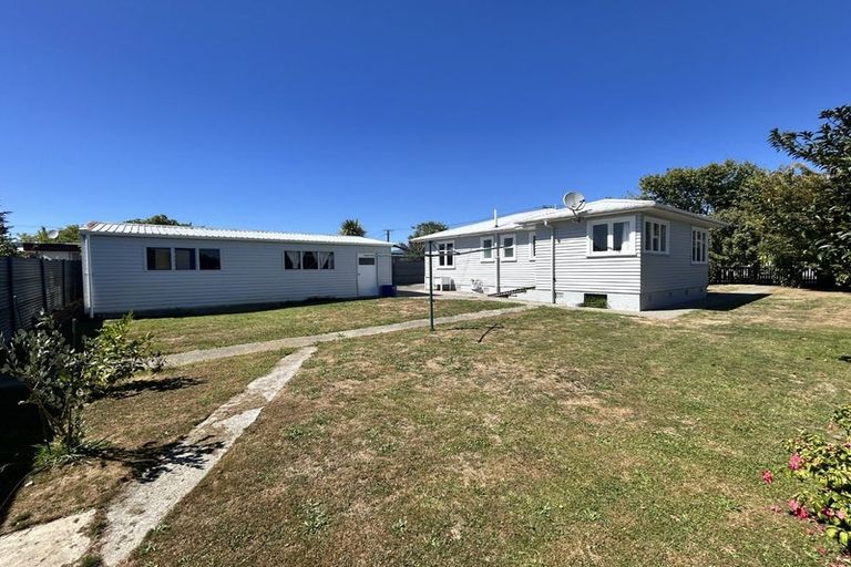 Photo of property in 11 Hereford Street, Levin, 5510