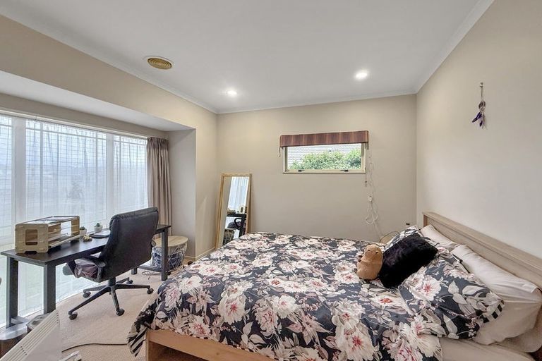 Photo of property in 107 Kentwood Drive, Woodridge, Wellington, 6037