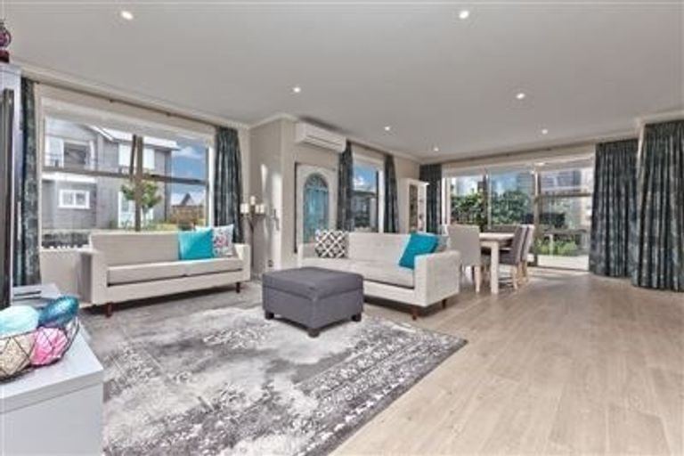 Photo of property in 46 Bomb Point Drive, Hobsonville, Auckland, 0616