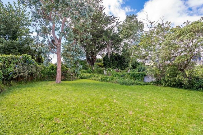 Photo of property in 24 Wharemauku Road, Raumati Beach, Paraparaumu, 5032