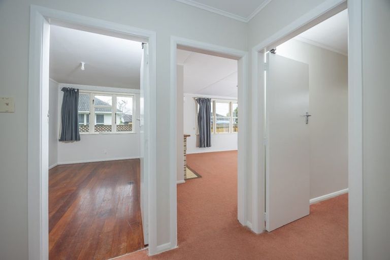 Photo of property in 8 Lee Place, Bader, Hamilton, 3206