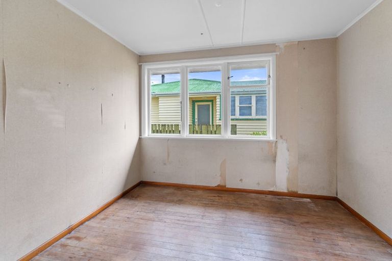 Photo of property in 153 Church Street, Masterton, 5810