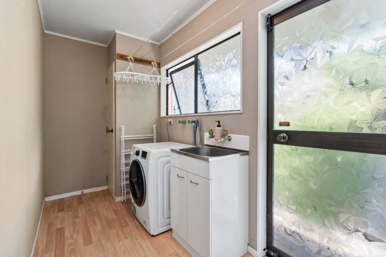 Photo of property in 118 Beach Road, Onerahi, Whangarei, 0110