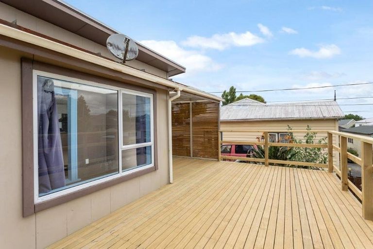 Photo of property in 28 Harrisville Road, Tuakau, 2121