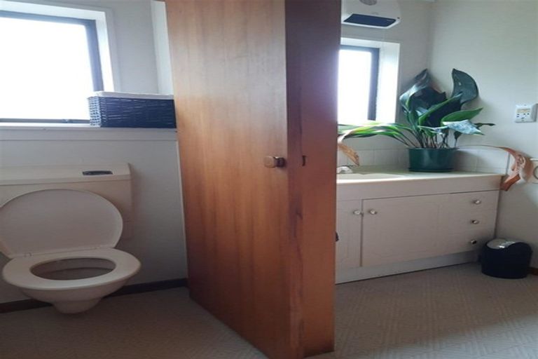 Photo of property in 8 Grants Road, Papanui, Christchurch, 8053