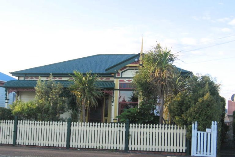 Photo of property in 17 Heretaunga Street, Petone, Lower Hutt, 5012