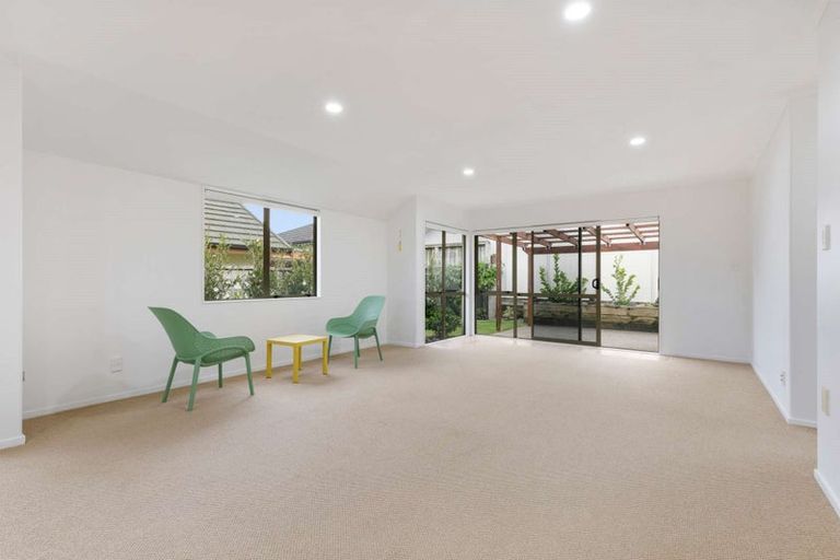 Photo of property in Seacrest, 18/200 Papamoa Beach Road, Papamoa Beach, Papamoa, 3118