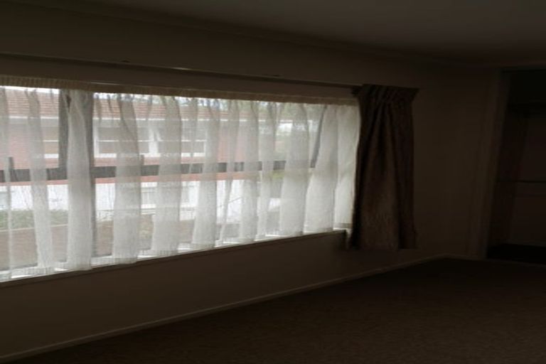 Photo of property in 18 Stanaway Street, Hillcrest, Auckland, 0627