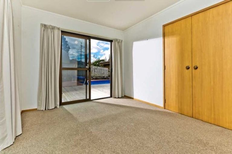 Photo of property in 291 Paremoremo Road, Paremoremo, Auckland, 0632