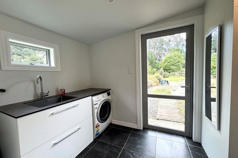 Photo of property in 10 Hinahina Road, Owaka, 9586