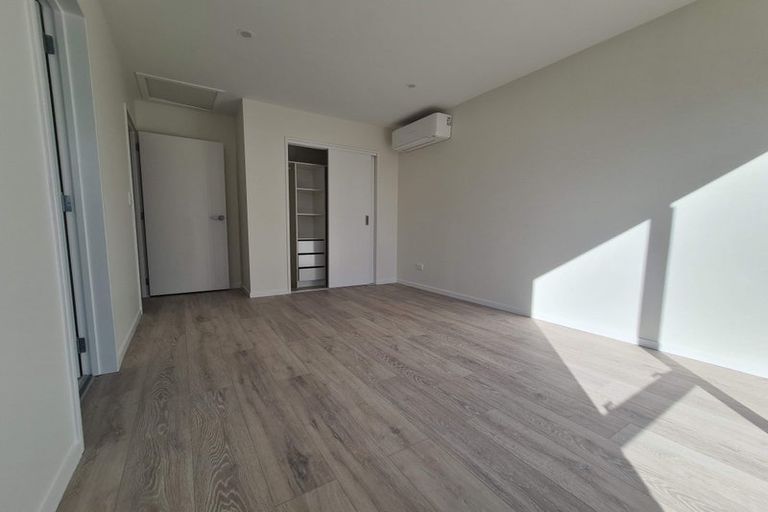 Photo of property in 12 Herekino Street, Westgate, Auckland, 0814