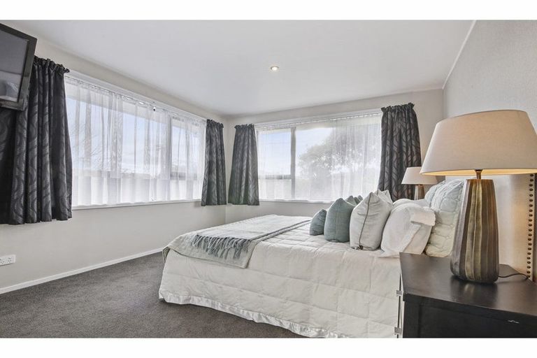 Photo of property in 25 Stackhouse Avenue, Bishopdale, Christchurch, 8053