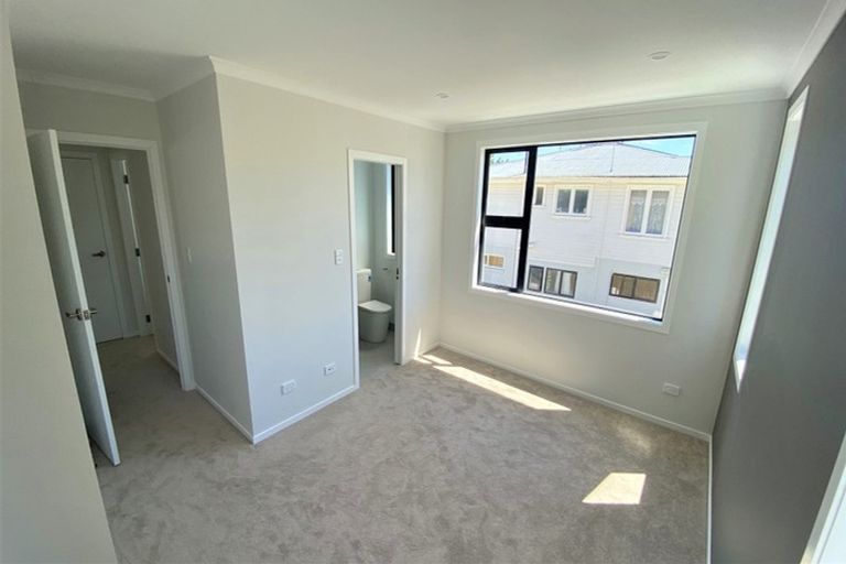 Photo of property in 43a Lake Crescent, Hamilton Lake, Hamilton, 3204