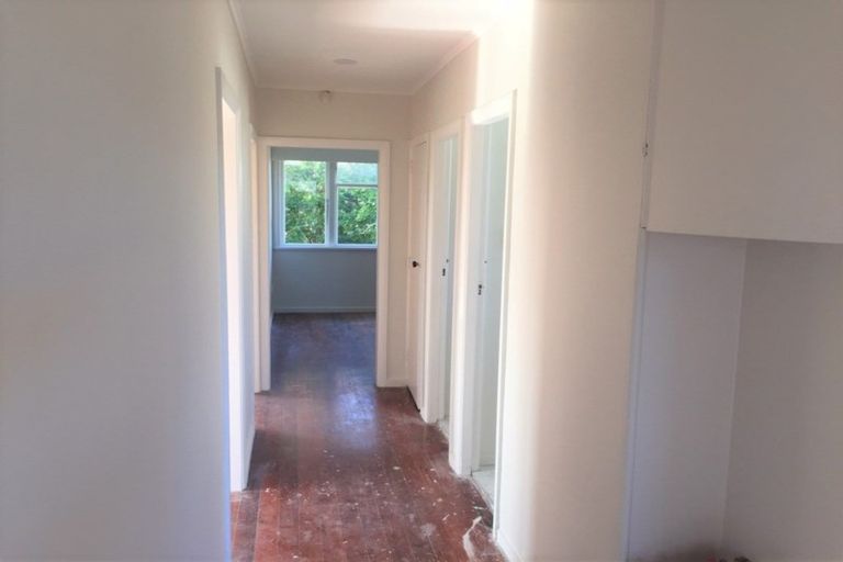 Photo of property in 43 Miranda Street, Avondale, Auckland, 0600