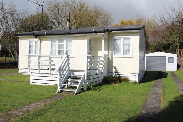 Photo of property in 11 Tay Street, Tokoroa, 3420