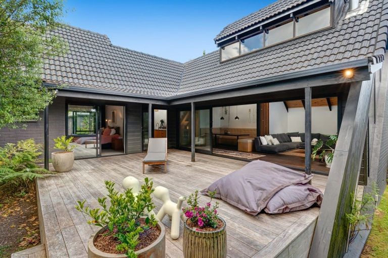 Photo of property in 19 Onepu Lane, Manly, Whangaparaoa, 0930