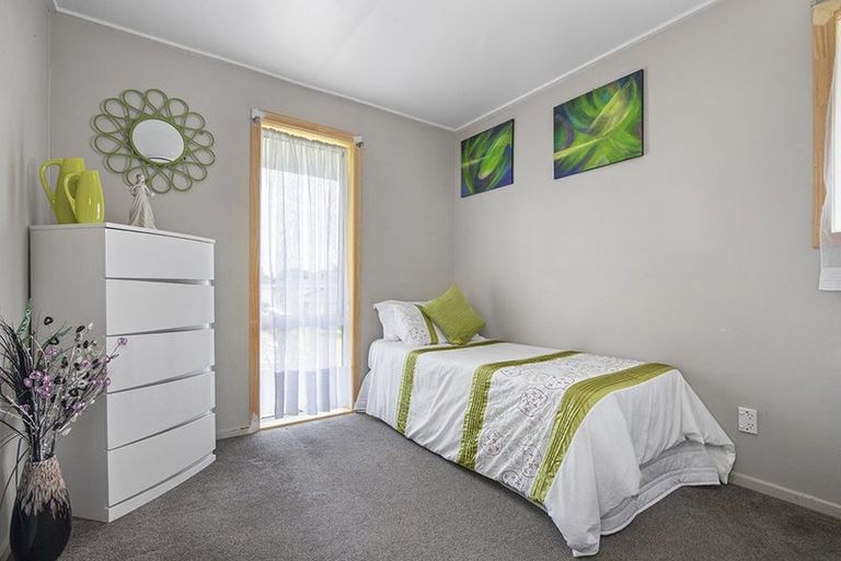 Photo of property in 39 Totara Street, Waiuku, 2123