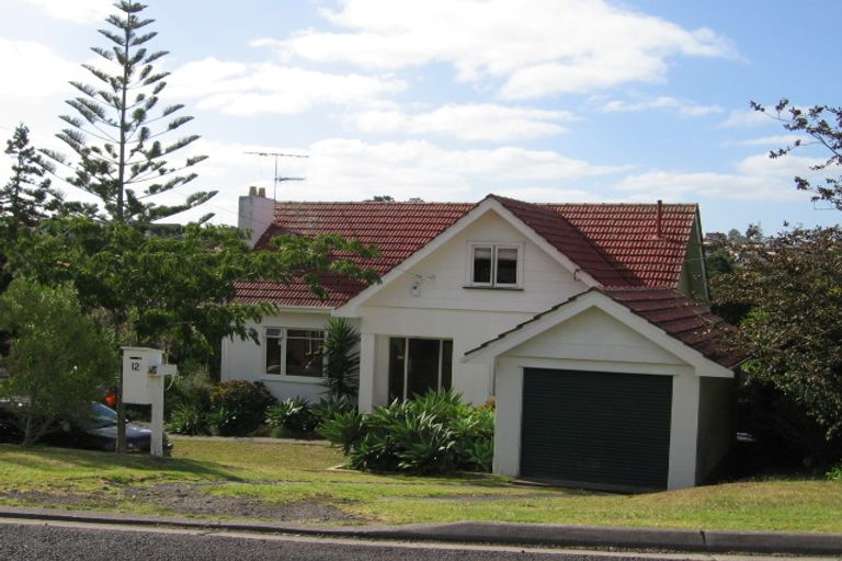 Photo of property in 12 Zion Road, Birkenhead, Auckland, 0626