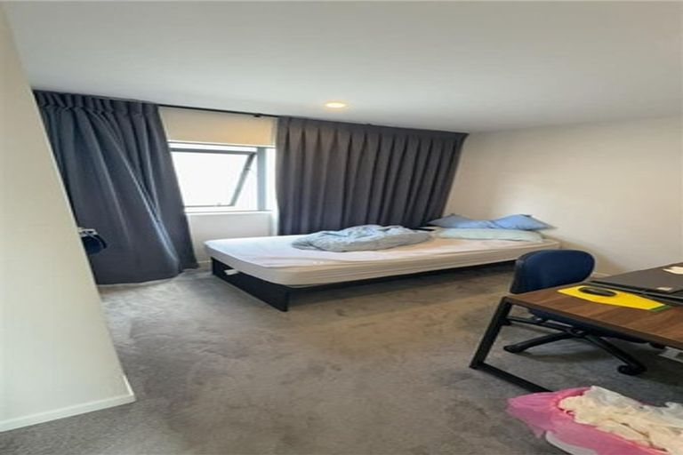 Photo of property in 16 Kapehu Road, Silverdale, 0932