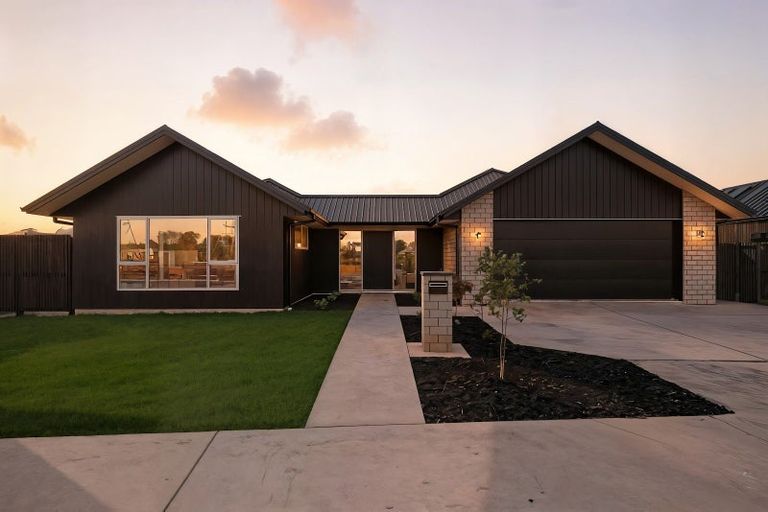 Photo of property in 9 Silverwood Lane, Leamington, Cambridge, 3495