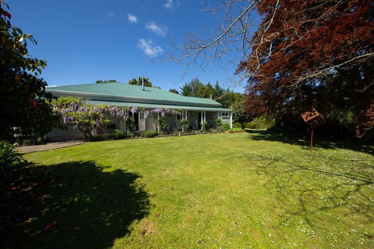 Photo of property in 2393 Pohangina Road, Pohangina, Ashhurst, 4884