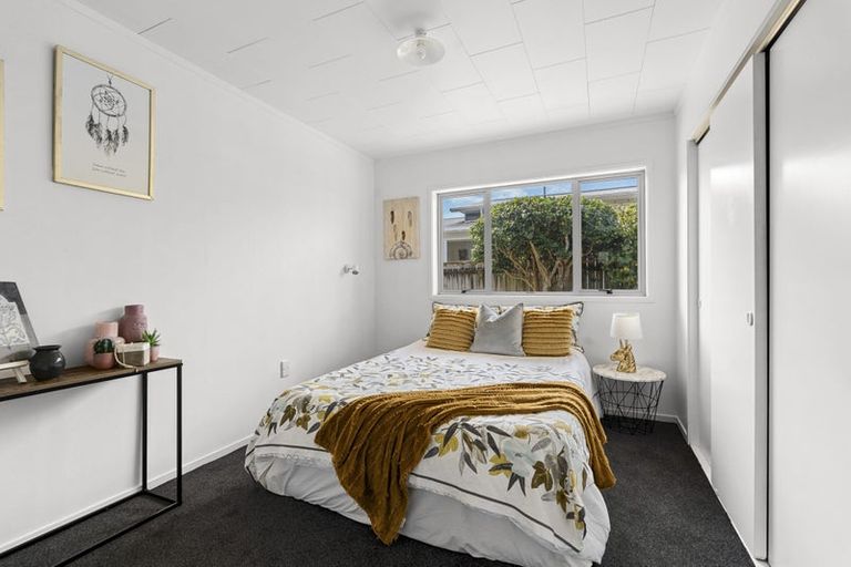 Photo of property in 3 Park Lane, Waitara, 4320