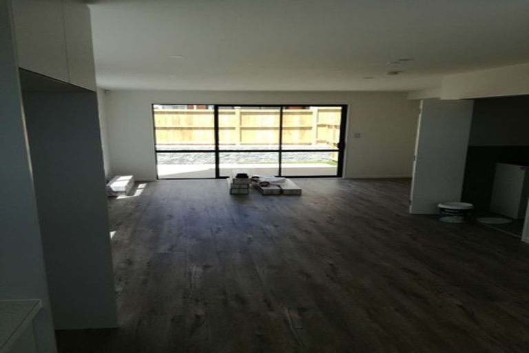 Photo of property in 10 Toia Lane, Silverdale, 0932