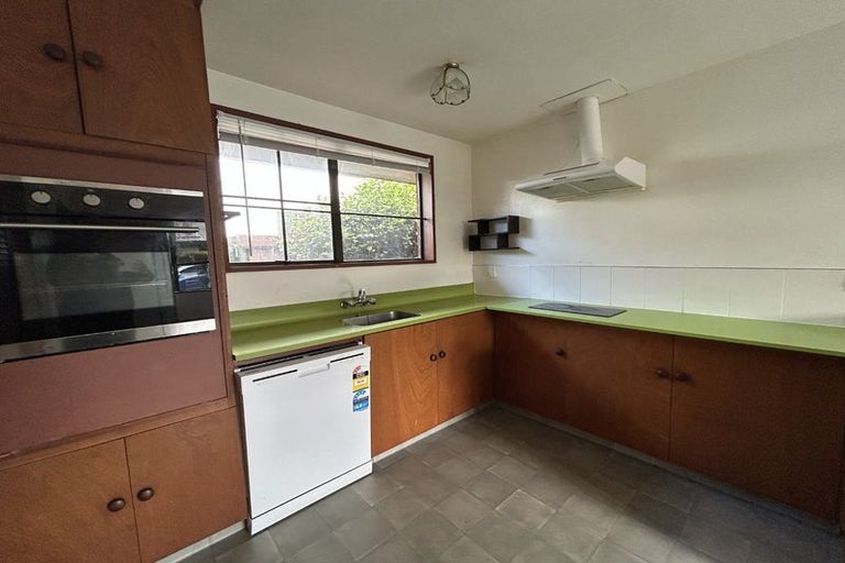 Photo of property in 31 Sayers Crescent, Ilam, Christchurch, 8041