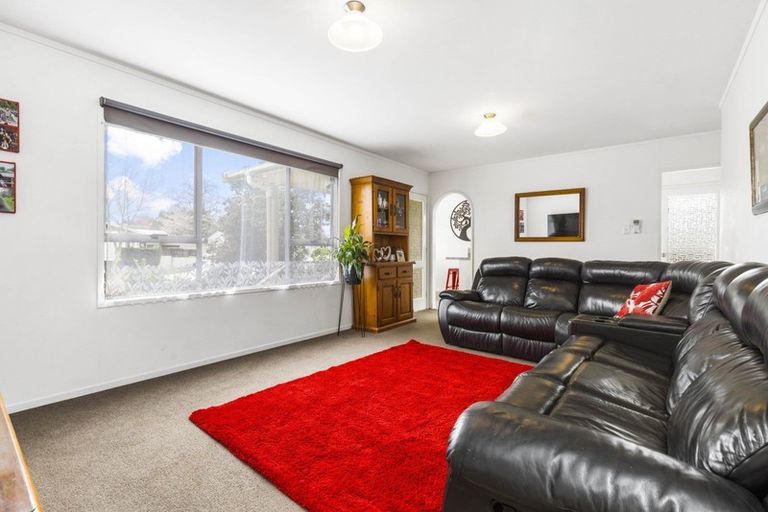 Photo of property in 27 Lindsay Crescent, Nawton, Hamilton, 3200