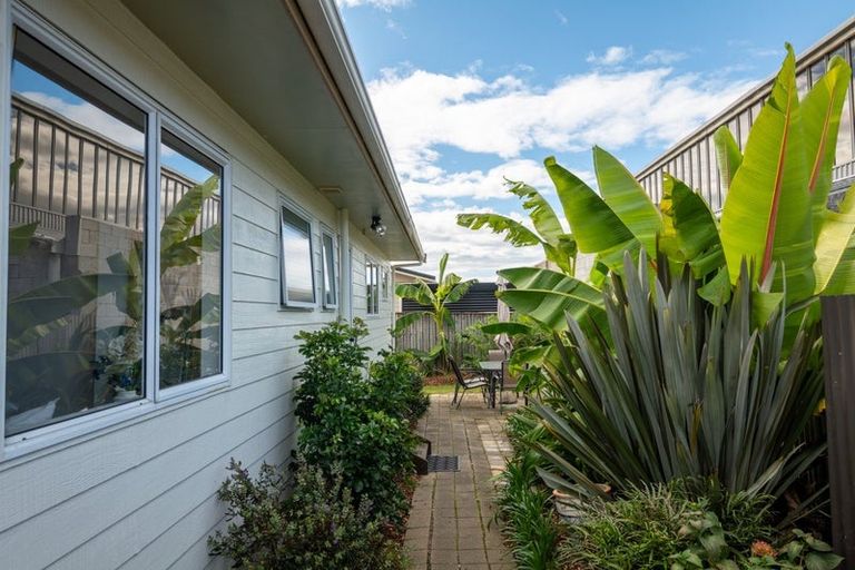 Photo of property in 2/16 Parkers Road, Tahunanui, Nelson, 7011
