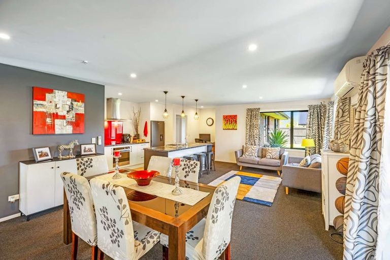 Photo of property in 30 Whincops Road, Halswell, Christchurch, 8025