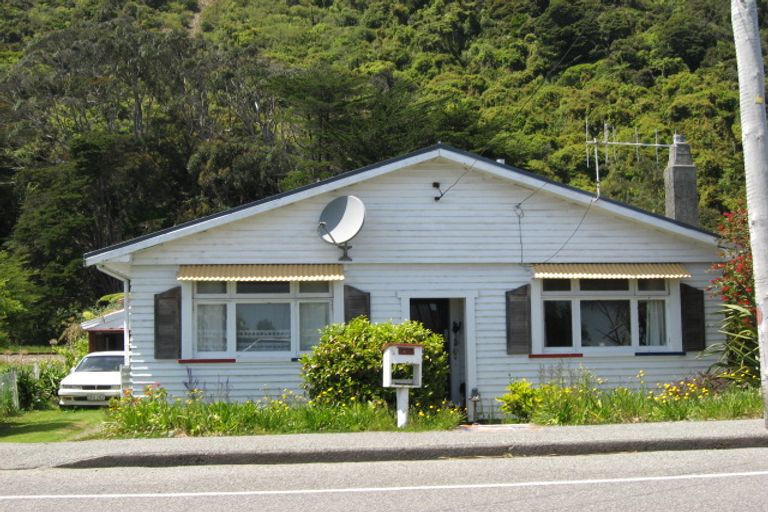 Photo of property in 90 Torea Street, Granity, 7823