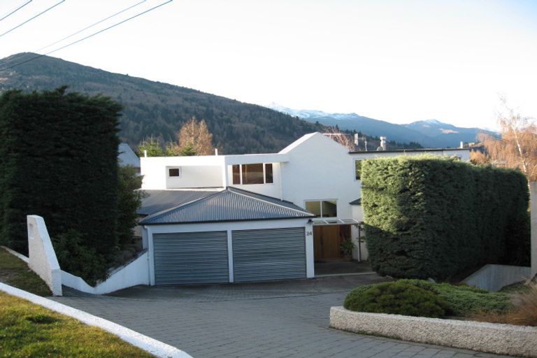 Photo of property in 24 Mcchesney Road, Arthurs Point, Queenstown, 9371