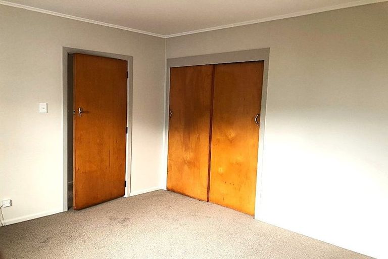 Photo of property in 63 Ohariu Road, Johnsonville, Wellington, 6037