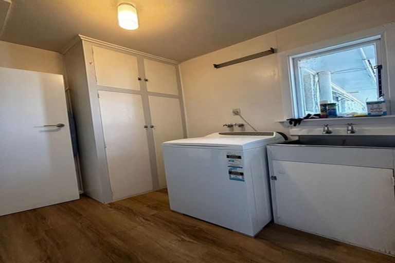 Photo of property in 20 Torquay Place, Bryndwr, Christchurch, 8053