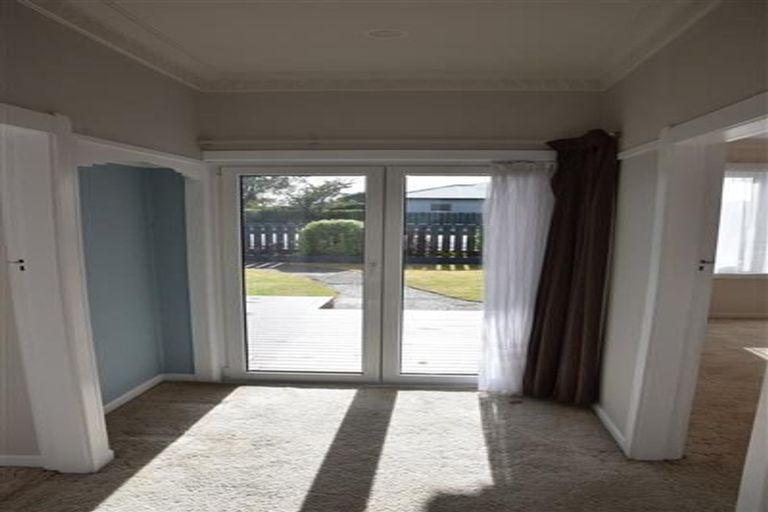 Photo of property in 76 Exmouth Street, Waverley, Invercargill, 9810