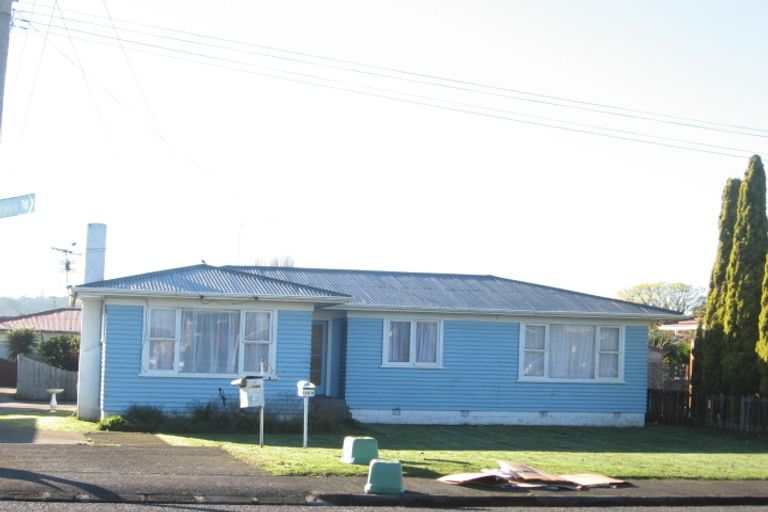 Photo of property in 128a Gloucester Road, Manurewa, Auckland, 2102