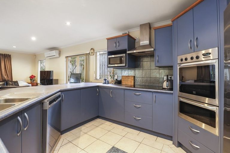 Photo of property in 25 Roderick Place, Rototuna, Hamilton, 3210