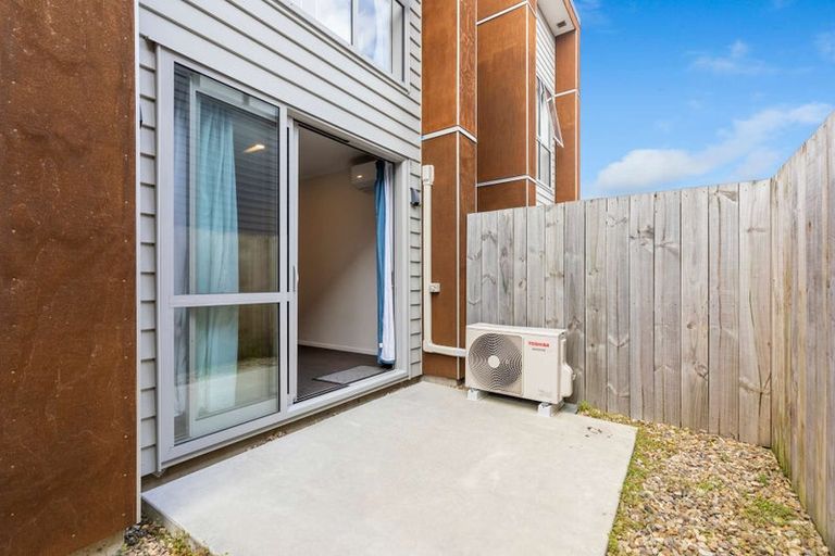 Photo of property in 2/113 Knighton Road, Hillcrest, Hamilton, 3216