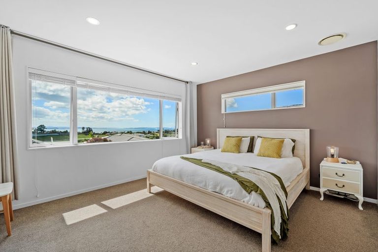 Photo of property in 9 Ruth Craig Place, Stanmore Bay, Whangaparaoa, 0932