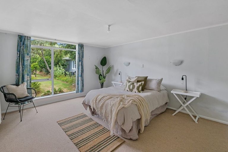 Photo of property in 72 Parata Street, Waikanae, 5036