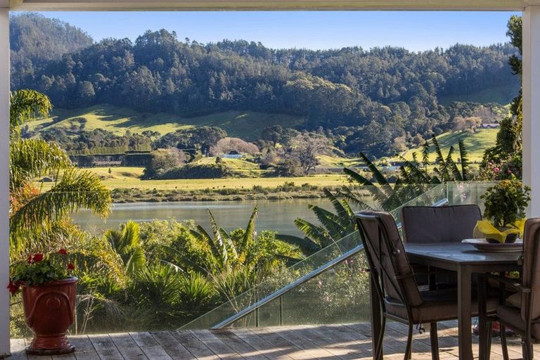 Photo of property in 13 Moana Drive, Tanners Point, Katikati, 3177