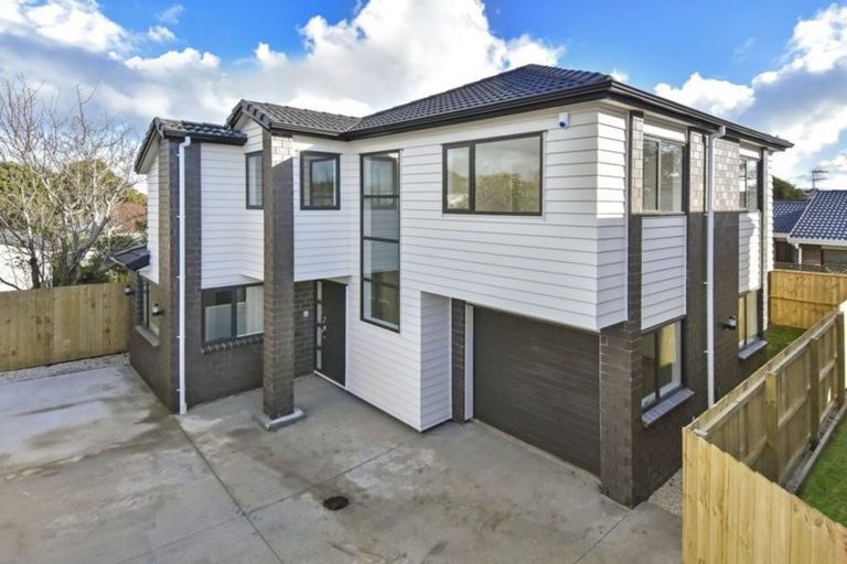 Photo of property in 3b Greers Road, Weymouth, Auckland, 2103