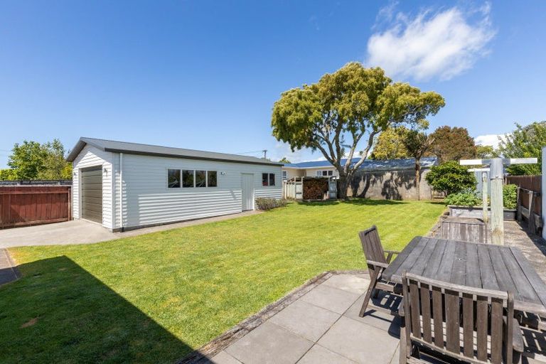 Photo of property in 305 Frankley Road, Ferndale, New Plymouth, 4310