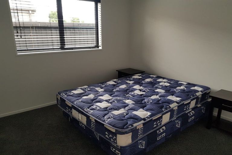 Photo of property in 2 John Raven Lane, Woodend, 7610