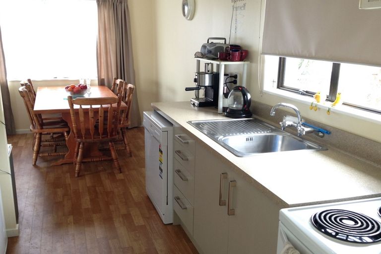 Photo of property in 27a Mcleavey Drive, Kelvin Grove, Palmerston North, 4414