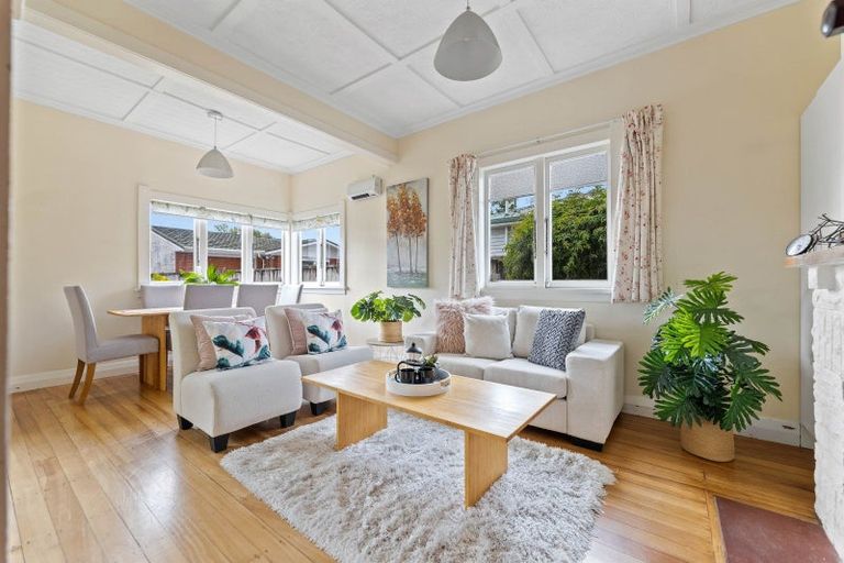 Photo of property in 98 Rifle Range Road, Dinsdale, Hamilton, 3204