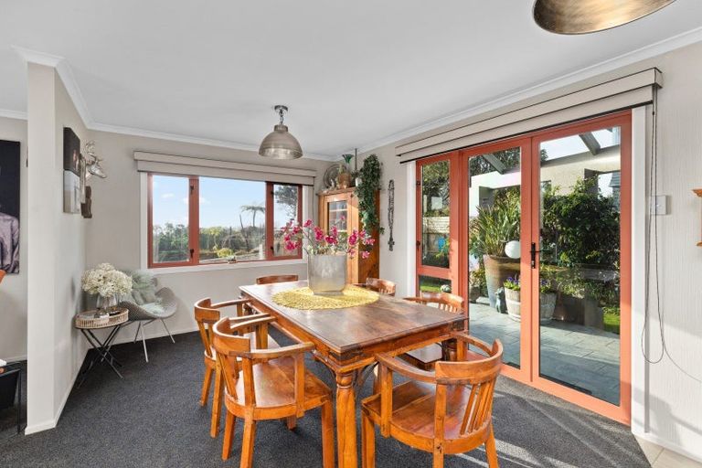 Photo of property in 25 Rogan Street, New Plymouth, 4310