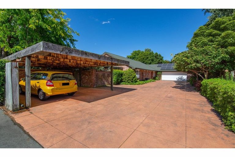 Photo of property in 30 Taranaki Drive, Woodend, 7610